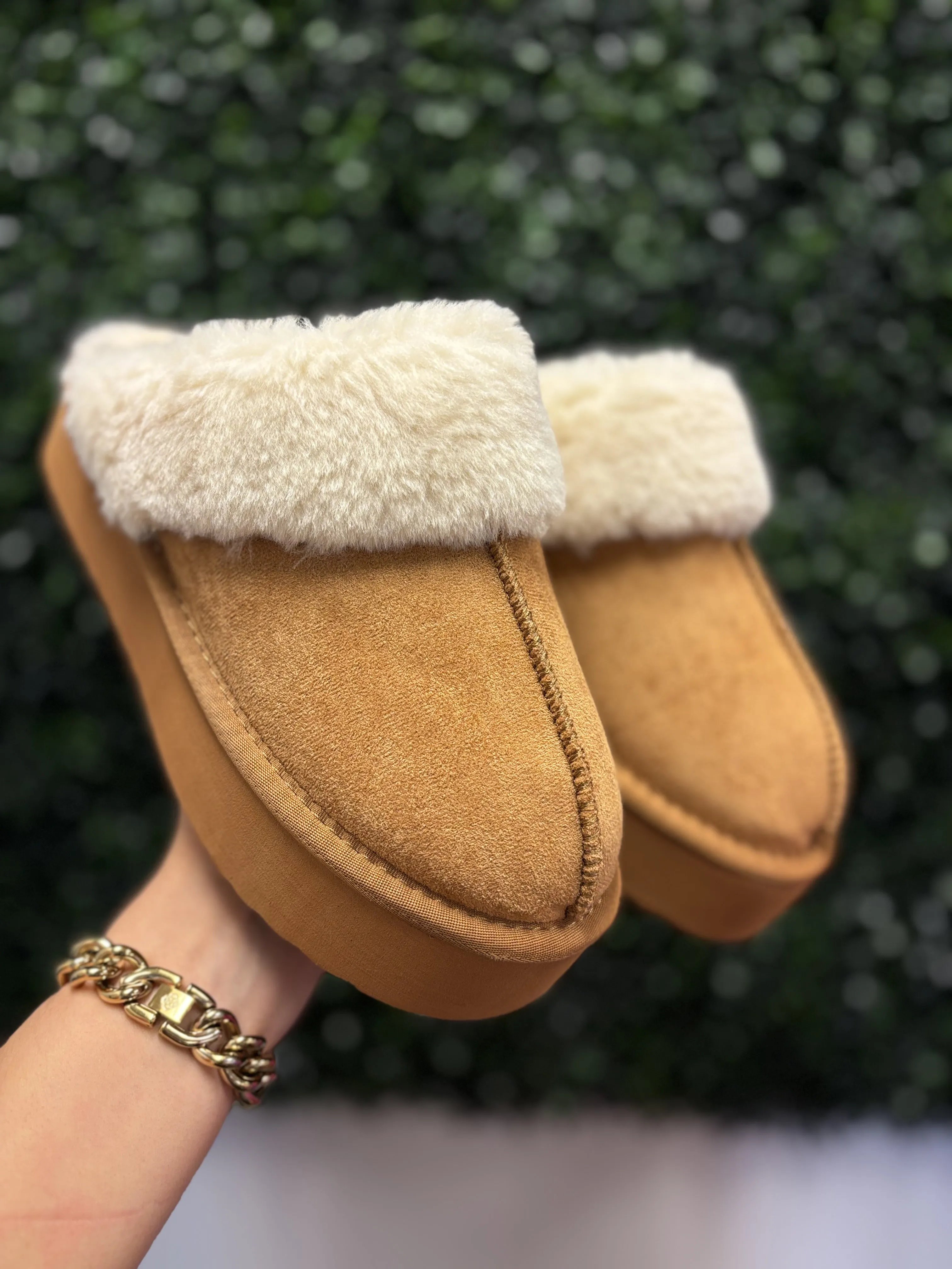 Darwin Platform Slipper