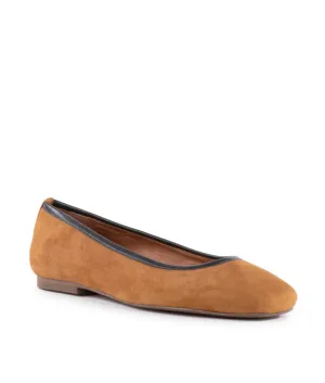 The City Streets Ballet Flat by Seychelles