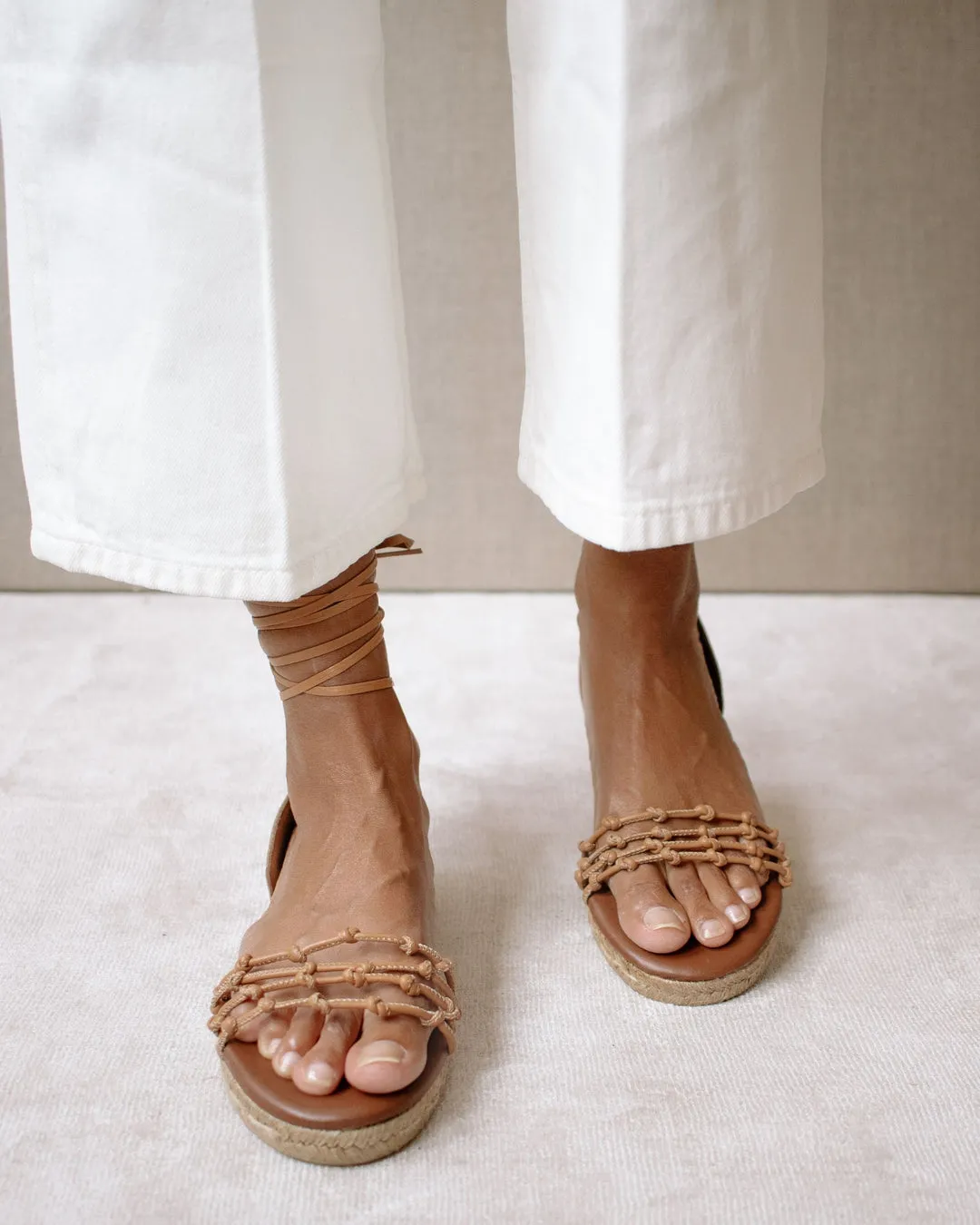 The Wanderer Sandals by Alohas - Camel